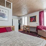 Light-filled Near Old Town & - Free Parking - Close To Port Apartment Tallinn