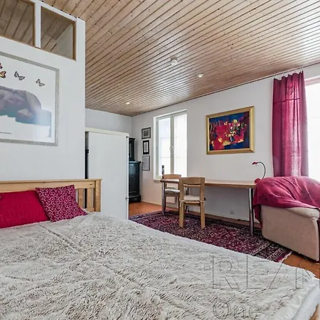 Cozy By Port, Old Town And Sea With Free Parking! 아파트 탈린
